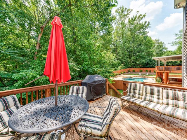 10145 Stewarton Lane NW, Charlotte, NC 28269