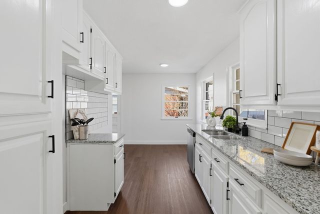 3052 S Euclid Ave, Wichita, KS 67217