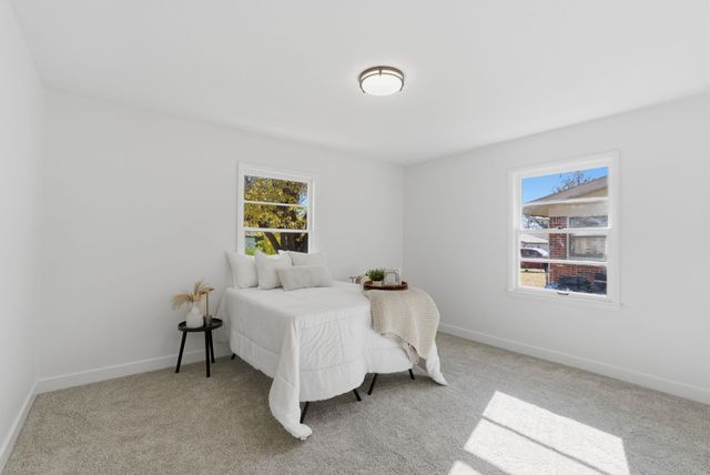 3052 S Euclid Ave, Wichita, KS 67217