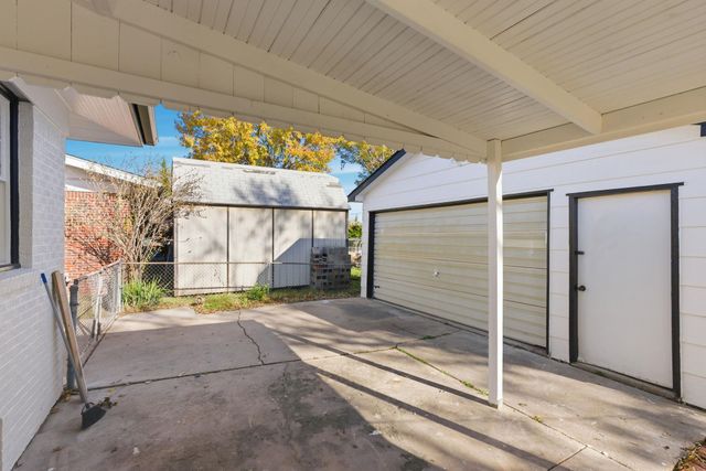 3052 S Euclid Ave, Wichita, KS 67217