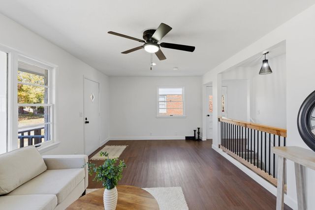 3052 S Euclid Ave, Wichita, KS 67217