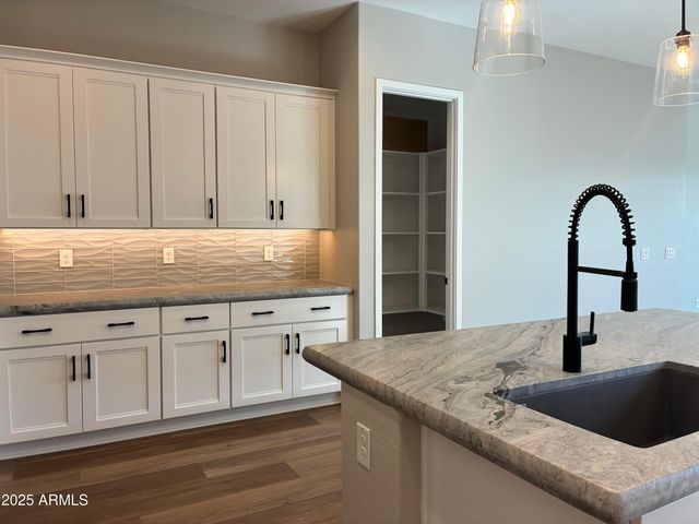 22439 E Oriole Way, Queen Creek, AZ 85142