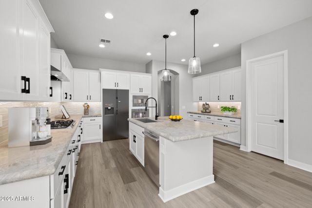 22439 E Oriole Way, Queen Creek, AZ 85142