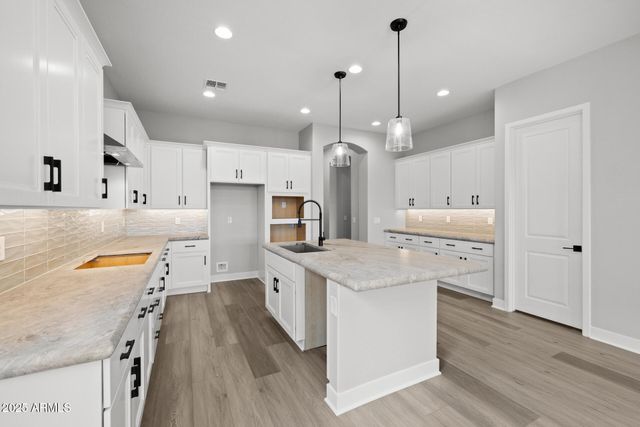 22439 E Oriole Way, Queen Creek, AZ 85142