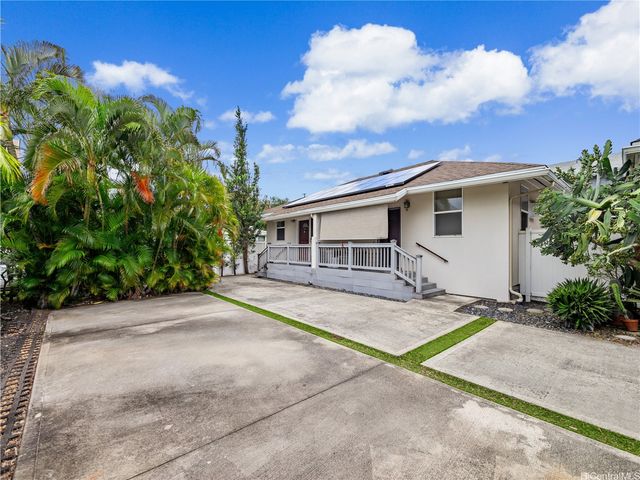 2138 Kanealii Avenue, Honolulu, HI 96813