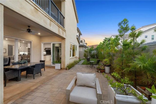 70 Ray, Irvine, CA 92618