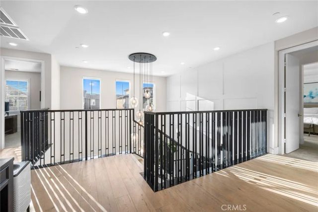 70 Ray, Irvine, CA 92618