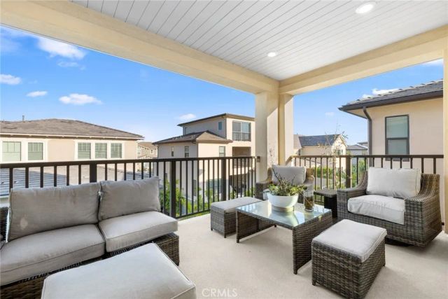 70 Ray, Irvine, CA 92618