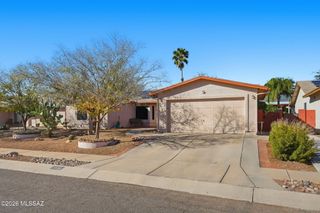 9631 E Azuma Way, Tucson, AZ 85747
