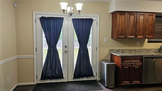 1412 Arbor AVE, Norfolk, VA 23513
