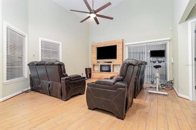 437 ALSTON DRIVE, Orlando, FL 32835