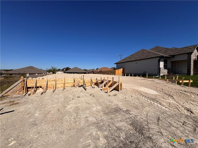 402 University Avenue, Troy, TX 76579