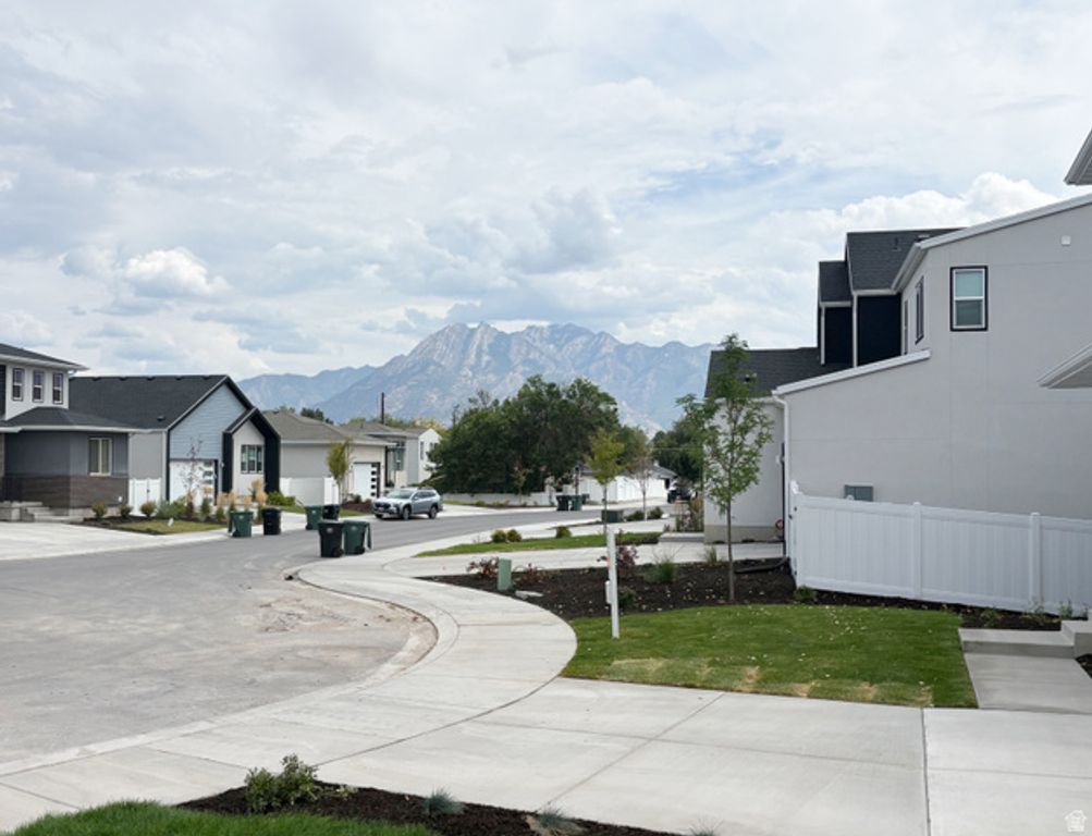 233 W WATERSTONE CIR #7, Murray, UT 84107 — photo 2