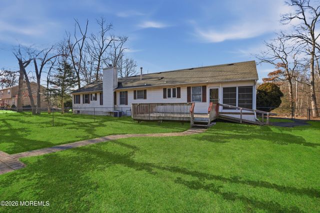 153 S Hope Chapel Road, Jackson, NJ 08527