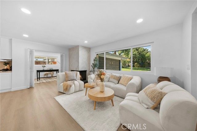 1120 Sesmas, Monrovia, CA 91016