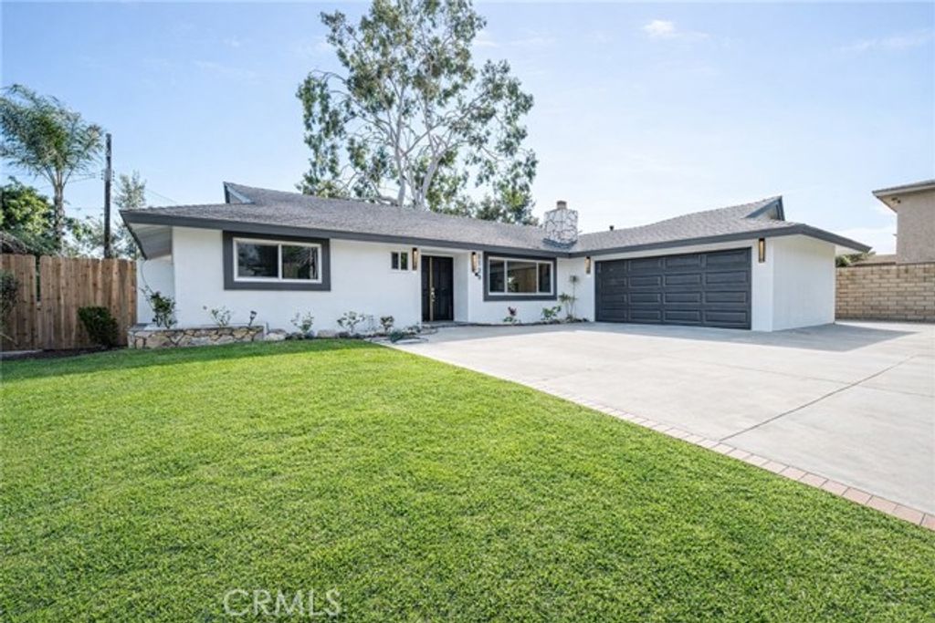 1120 Sesmas, Monrovia, CA 91016