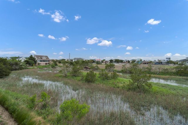 3701 Docksite Road 108, Edisto Beach, SC 29438