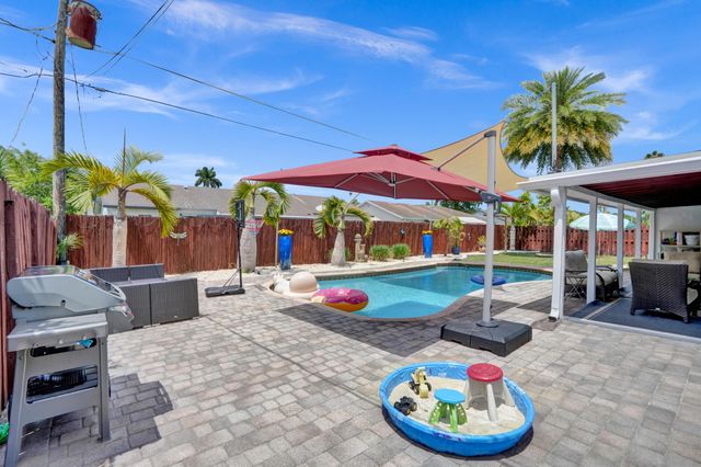 10501 NW 20th Court, Sunrise, FL 33322