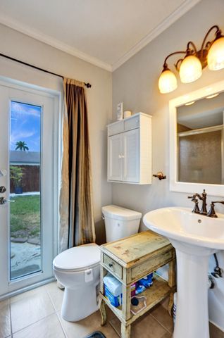 10501 NW 20th Court, Sunrise, FL 33322