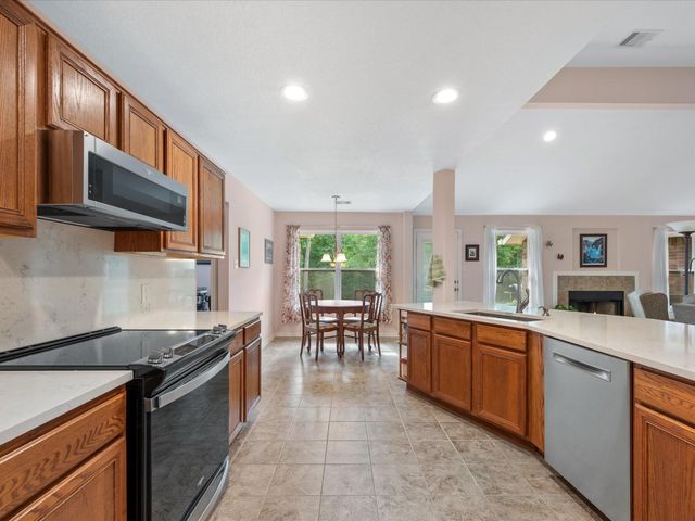 605 Pelican Street, Magnolia, TX 77355