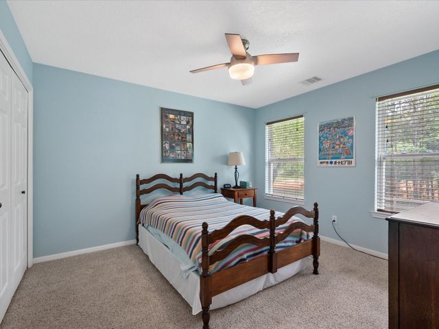 605 Pelican Street, Magnolia, TX 77355