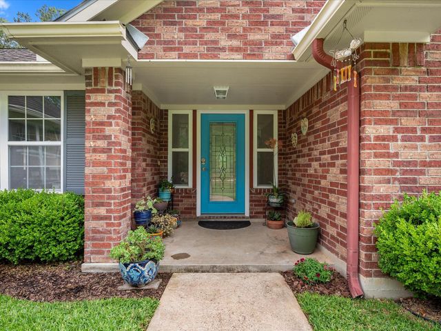 605 Pelican Street, Magnolia, TX 77355