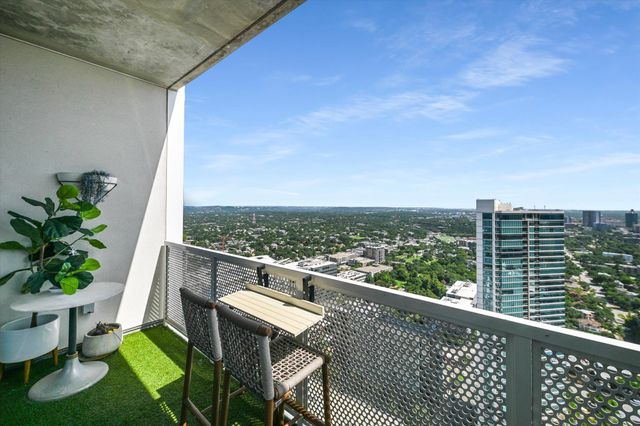 301 West Ave 4002, Austin, TX 78701