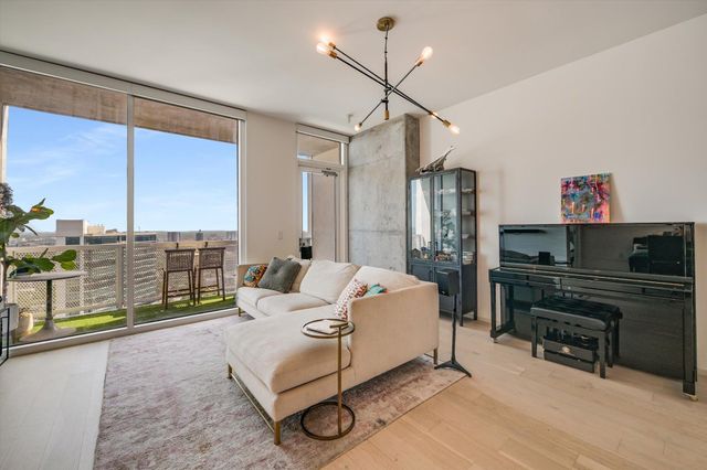 301 West Ave 4002, Austin, TX 78701