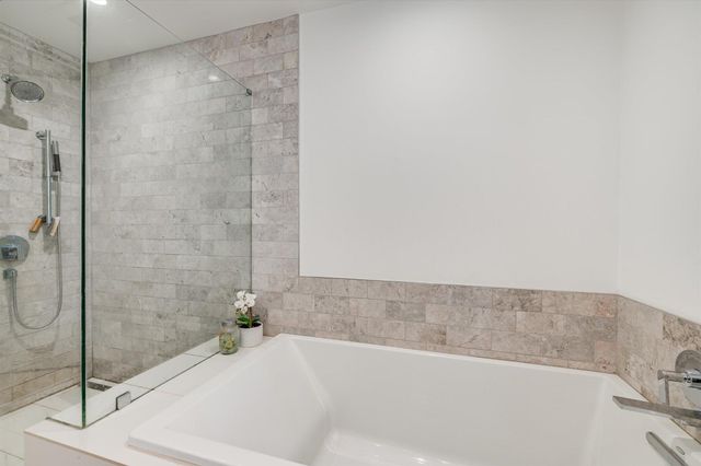 301 West Ave 4002, Austin, TX 78701