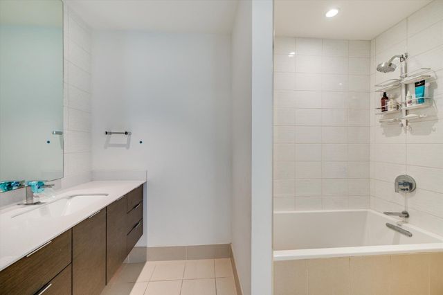 301 West Ave 4002, Austin, TX 78701
