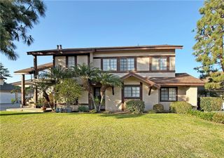 4881 Vista Drive, Huntington Beach, CA 92649