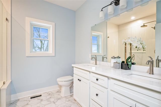 30 Legends Way, Greece, NY 14612