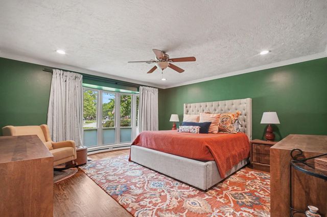 11119 Holly Springs Drive, Houston, TX 77042