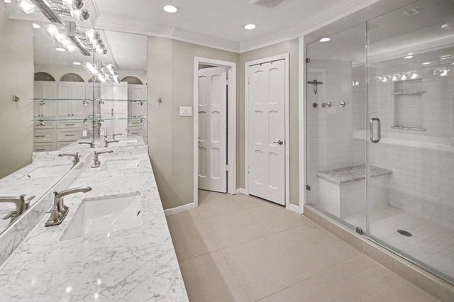 11119 Holly Springs Drive, Houston, TX 77042
