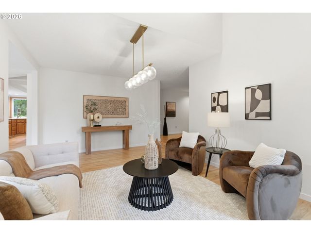 14300 Sw HAZEL HILL Dr, Tigard, OR 97224