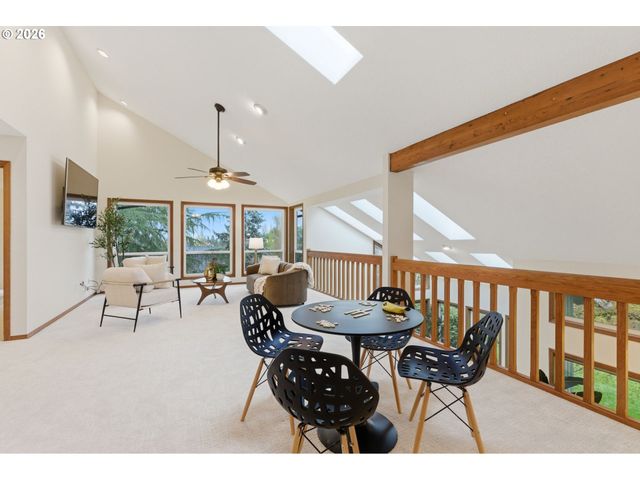 14300 Sw HAZEL HILL Dr, Tigard, OR 97224