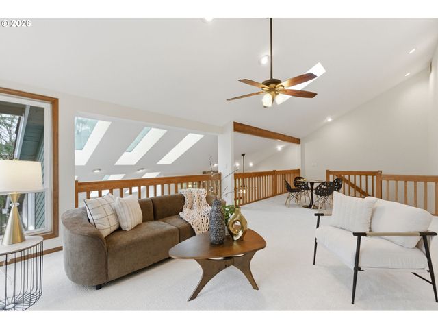 14300 Sw HAZEL HILL Dr, Tigard, OR 97224