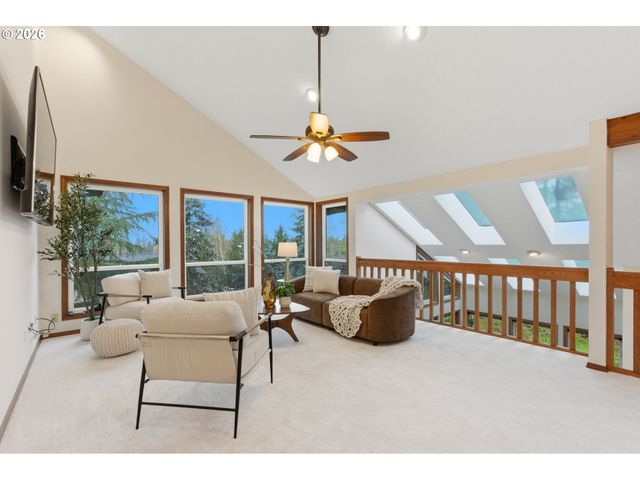 14300 Sw HAZEL HILL Dr, Tigard, OR 97224