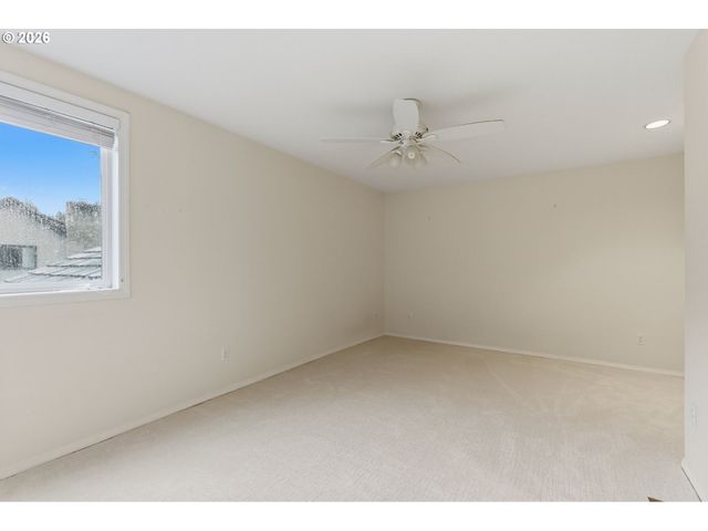 14300 Sw HAZEL HILL Dr, Tigard, OR 97224