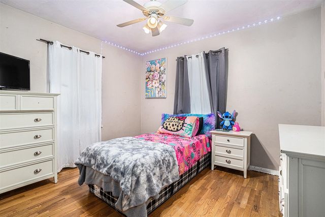 56 Garden Avenue, Battle Creek, MI 49017