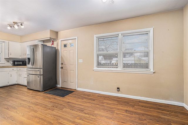 56 Garden Avenue, Battle Creek, MI 49017