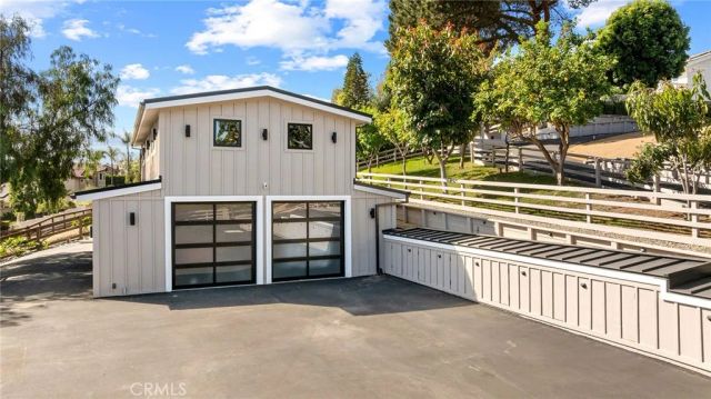 24852 Buckboard Lane, Laguna Hills, CA 92653