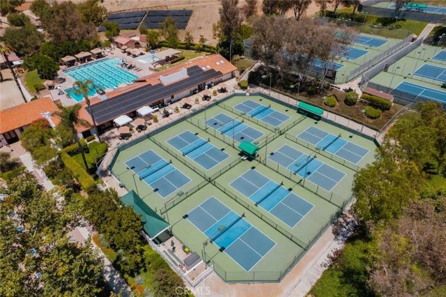 24852 Buckboard Lane, Laguna Hills, CA 92653
