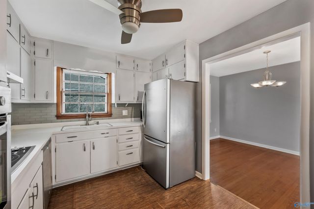 3020 Teton Circle NW, Huntsville, AL 35810