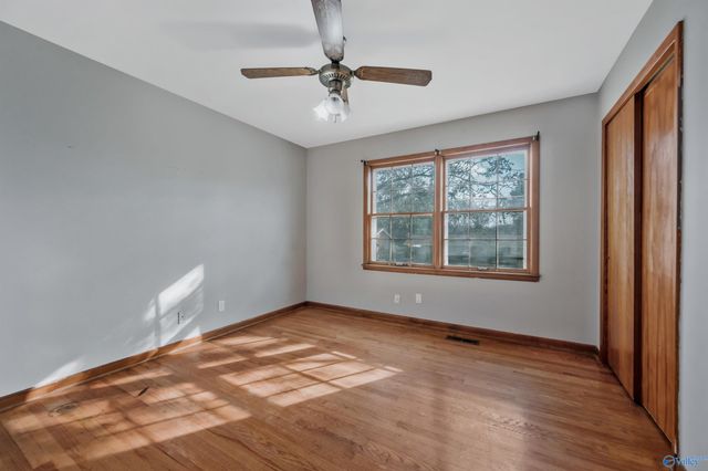 3020 Teton Circle NW, Huntsville, AL 35810