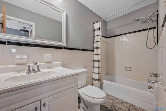 3020 Teton Circle NW, Huntsville, AL 35810