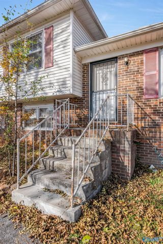 3020 Teton Circle NW, Huntsville, AL 35810