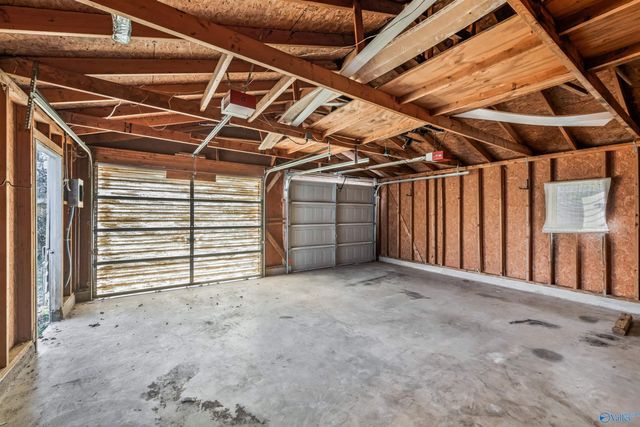 3020 Teton Circle NW, Huntsville, AL 35810