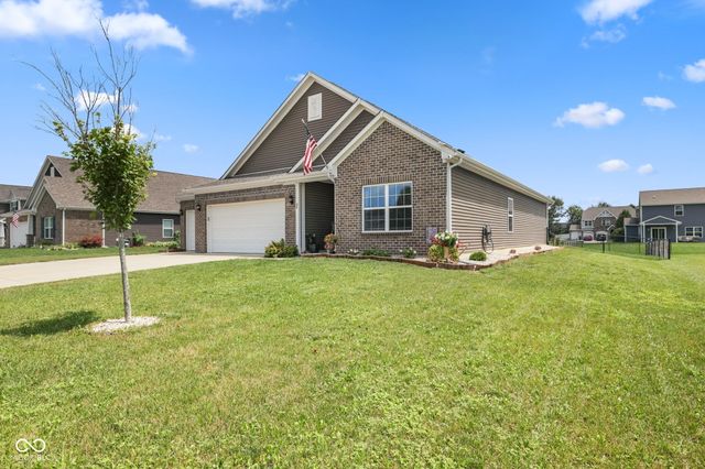 89 Larimar Way, Whiteland, IN 46184