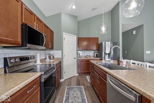 89 Larimar Way, Whiteland, IN 46184